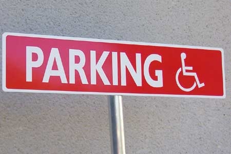 Panneaux parking clients et parking handicapé panneau parking plv automobile pancarte