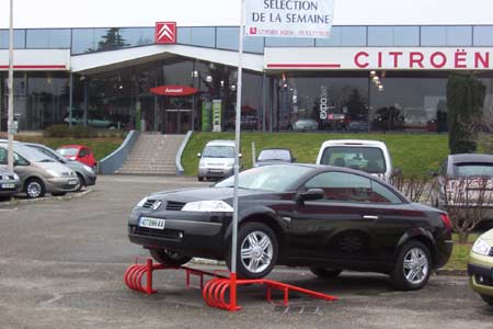 Mât télescopique sur podium *****