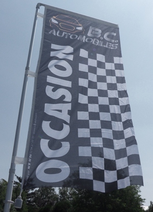 Drapeau personnalisé pour mâts de parking et mâts grande hauteur