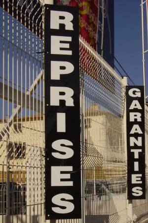 TOTEM de CLOTURE***** — photo 2